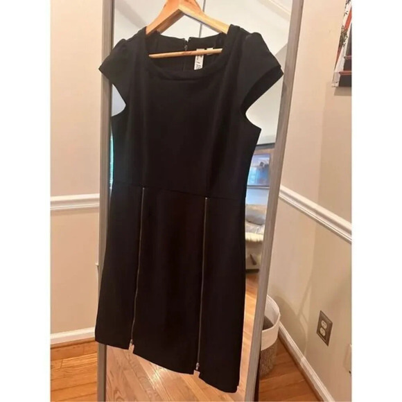 Emma & Michele Black Sheath Dress Size 10 - Picture 5 of 7